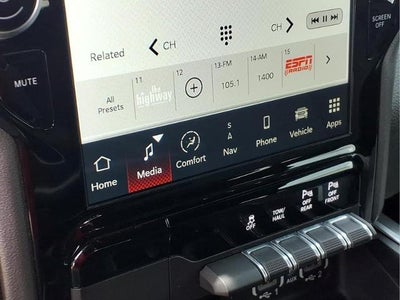 2022 RAM 1500 Big Horn 4x4 Crew Cab 5'7" Box
