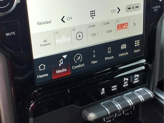 2022 RAM 1500 Big Horn 4x4 Crew Cab 5'7" Box