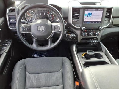 2022 RAM 1500 Big Horn 4x4 Crew Cab 5'7" Box