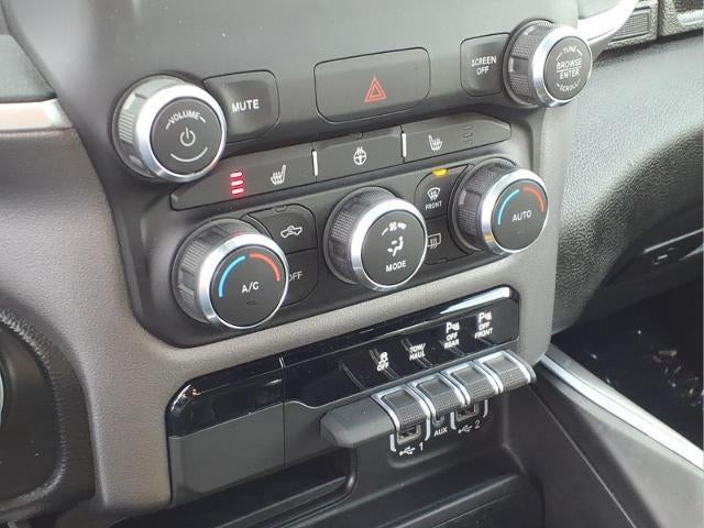 2022 RAM 1500 Big Horn 4x4 Crew Cab 5'7" Box