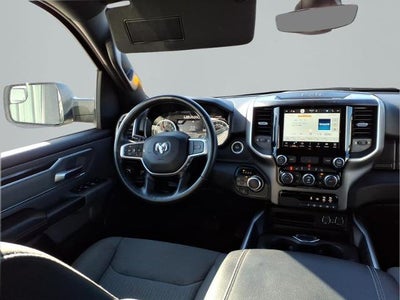 2022 RAM 1500 Big Horn 4x4 Crew Cab 5'7" Box