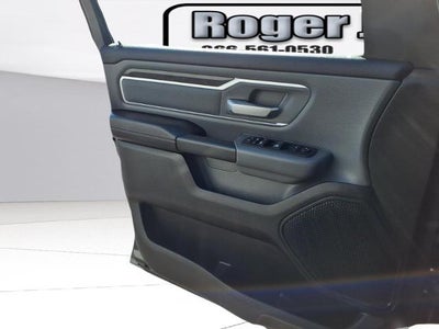 2022 RAM 1500 Big Horn 4x4 Crew Cab 5'7" Box