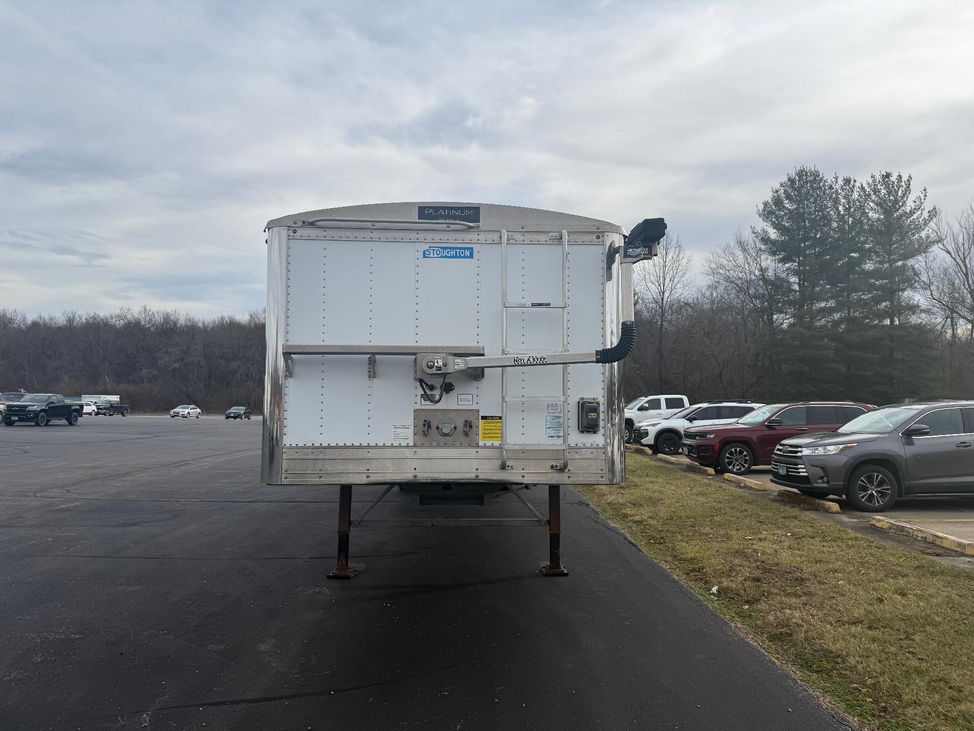 2015 STOUGHTON TRAILER GRAIN HOPPER Base