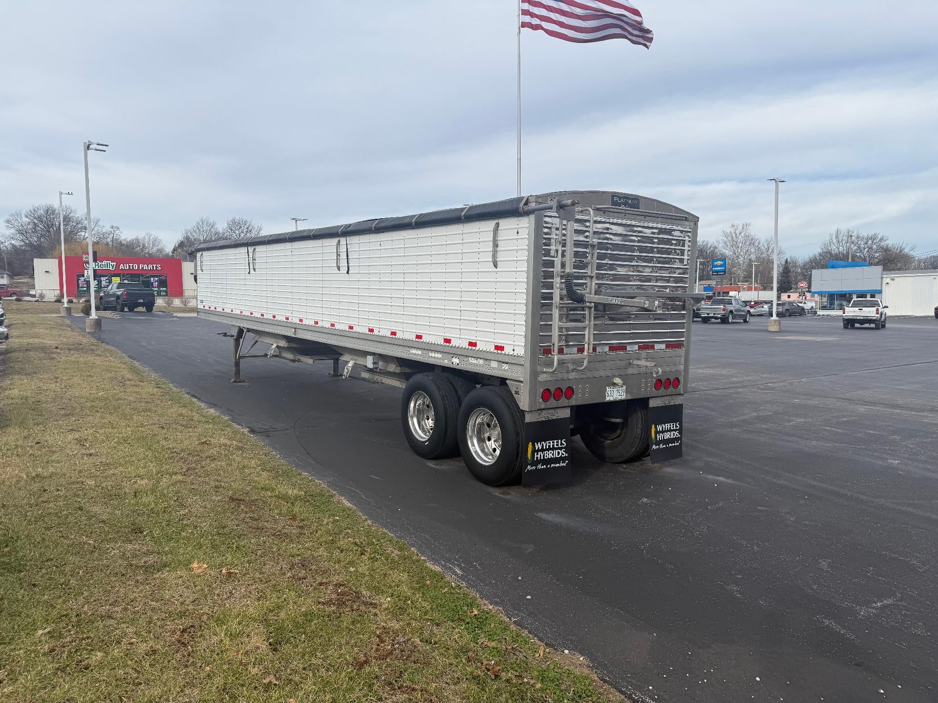 2015 STOUGHTON TRAILER GRAIN HOPPER Base