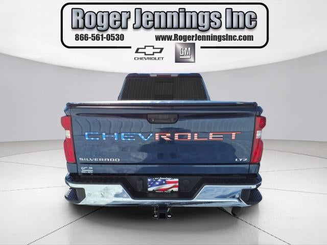 2020 Chevrolet Silverado 2500 HD Crew Cab Standard Box 4-Wheel Drive LTZ