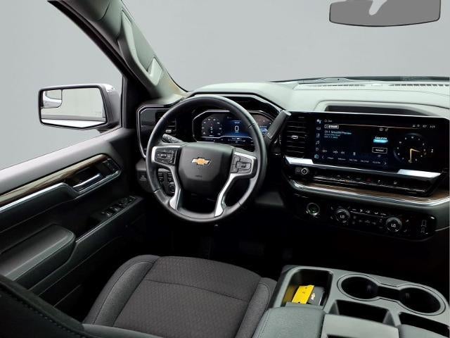 2024 Chevrolet Silverado 1500 Crew Cab Short Box 4-Wheel Drive LT 2FL