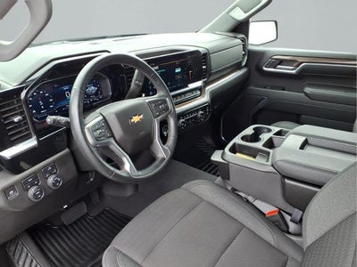 2024 Chevrolet Silverado 1500 Crew Cab Short Box 4-Wheel Drive LT 2FL