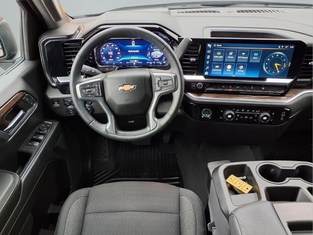 2024 Chevrolet Silverado 1500 Crew Cab Short Box 4-Wheel Drive LT 2FL