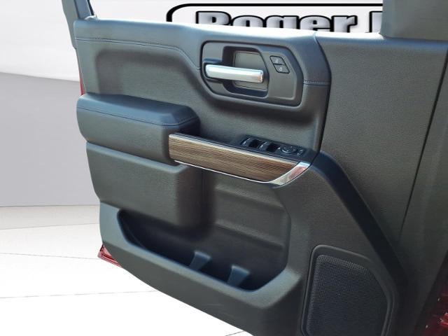 2021 Chevrolet Silverado 1500 Double Cab Standard Box 4-Wheel Drive RST