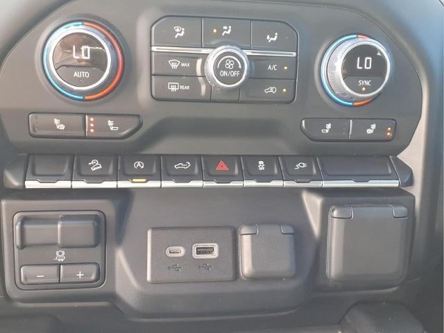 2022 Chevrolet Silverado 1500 LTD Crew Cab Short Box 4-Wheel Drive RST