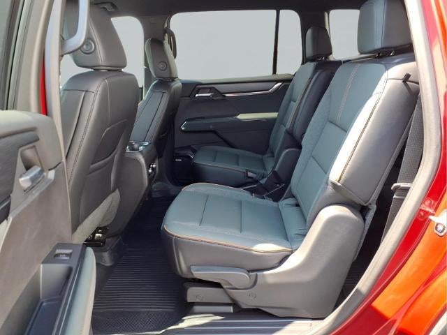 2026 GMC Acadia AWD AT4