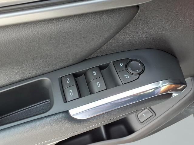 2025 Chevrolet Traverse LT w/1LT