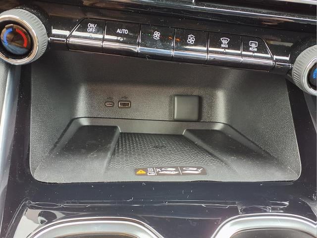 2025 Chevrolet Traverse LT w/1LT