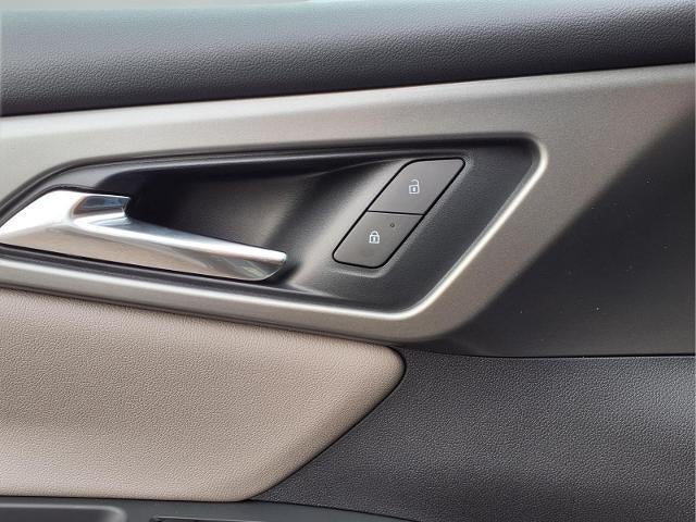 2025 Chevrolet Traverse LT w/1LT