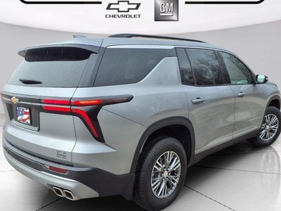 2025 Chevrolet Traverse LT w/1LT