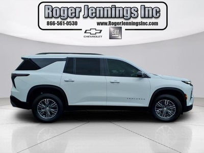 2025 Chevrolet Traverse LT w/1LT