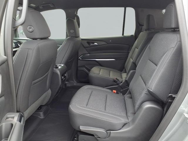 2025 Chevrolet Traverse LT w/1LT