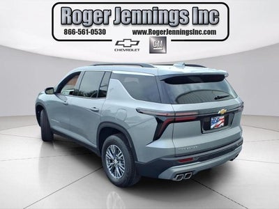 2025 Chevrolet Traverse LT w/1LT