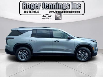 2025 Chevrolet Traverse LT w/1LT