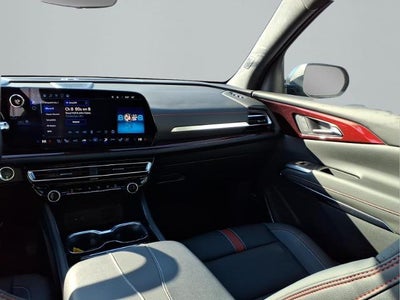 2024 Chevrolet Traverse RS w/2RS