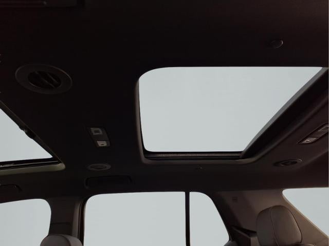 2023 Chevrolet Traverse AWD 2LZ