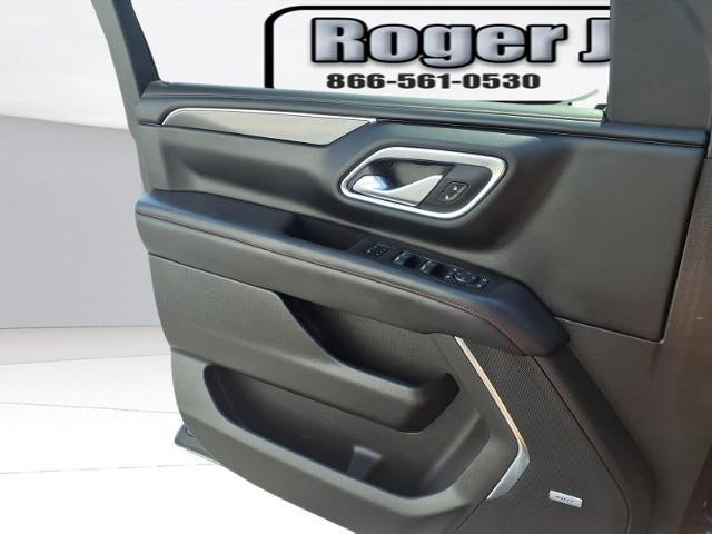 2021 Chevrolet Suburban 4WD RST