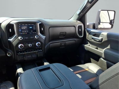 2022 GMC Sierra 2500 HD Crew Cab Standard Box 4-Wheel Drive AT4