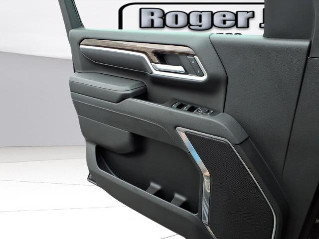 2025 GMC Sierra 2500 HD Crew Cab Standard Box 4-Wheel Drive SLE