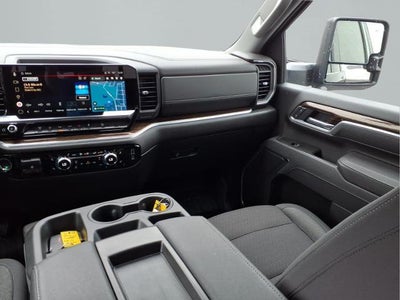 2025 GMC Sierra 2500 HD Crew Cab Standard Box 4-Wheel Drive SLE