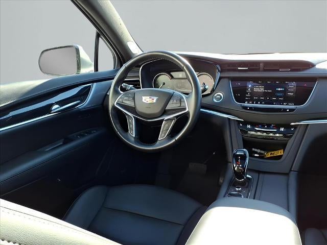 2023 Cadillac XT5 AWD 4dr Premium Luxury