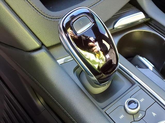 2024 Cadillac XT5 AWD 4dr Premium Luxury