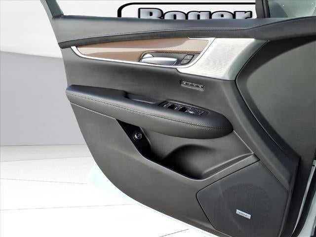 2024 Cadillac XT5 AWD 4dr Premium Luxury