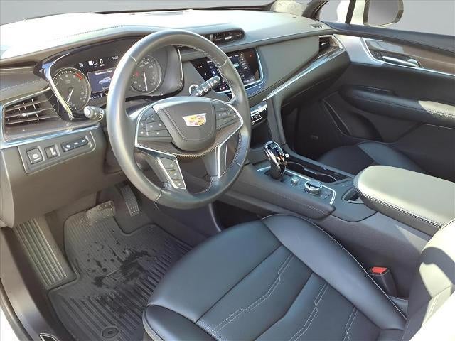 2024 Cadillac XT5 AWD 4dr Premium Luxury