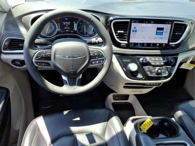 2023 Chrysler Pacifica Touring L FWD