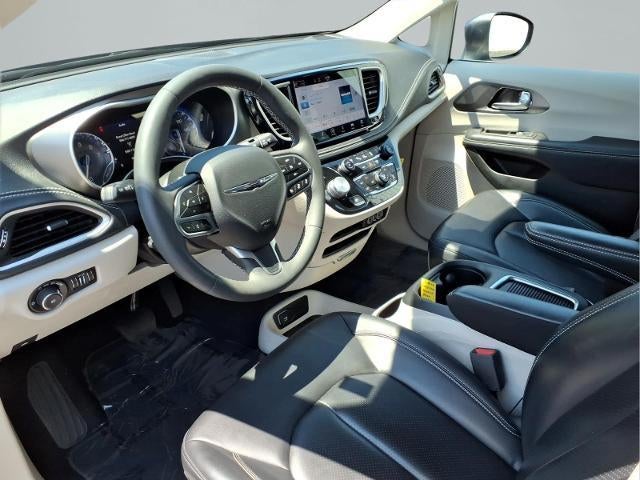2023 Chrysler Pacifica Touring L FWD