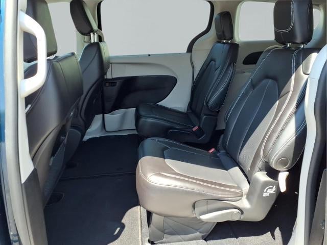 2023 Chrysler Pacifica Touring L FWD