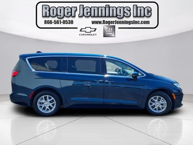 2023 Chrysler Pacifica Touring L FWD