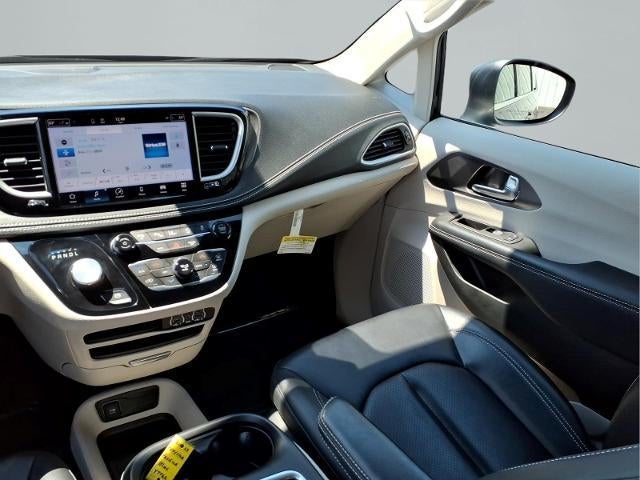 2023 Chrysler Pacifica Touring L FWD