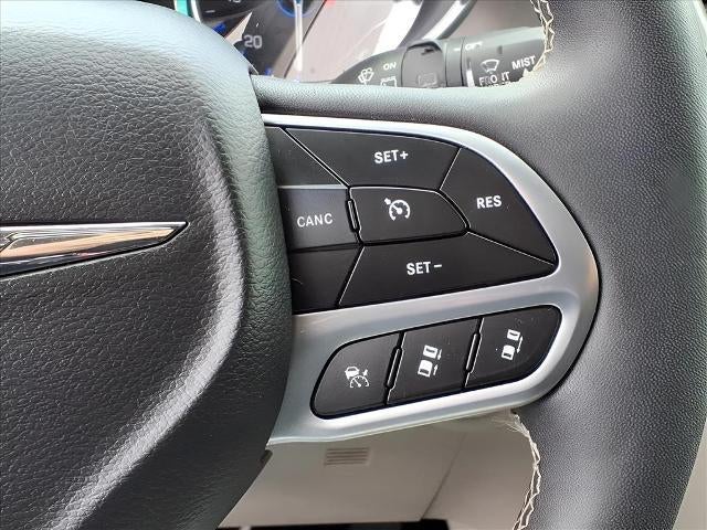 2024 Chrysler Pacifica Touring L FWD