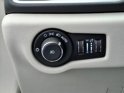 2024 Chrysler Pacifica Touring L FWD