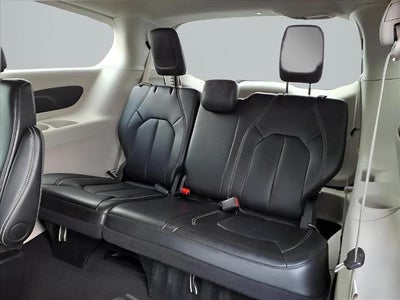 2024 Chrysler Pacifica Touring L FWD