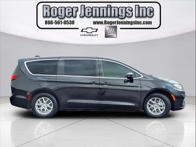2024 Chrysler Pacifica Touring L FWD