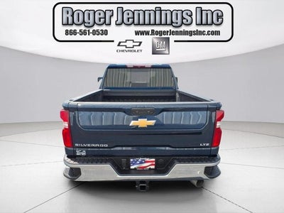 2023 Chevrolet Silverado 2500 HD Crew Cab Standard Box 4-Wheel Drive LTZ