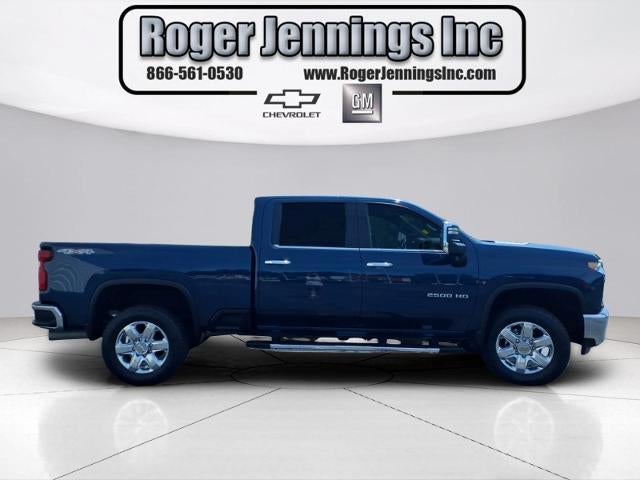 2023 Chevrolet Silverado 2500 HD Crew Cab Standard Box 4-Wheel Drive LTZ