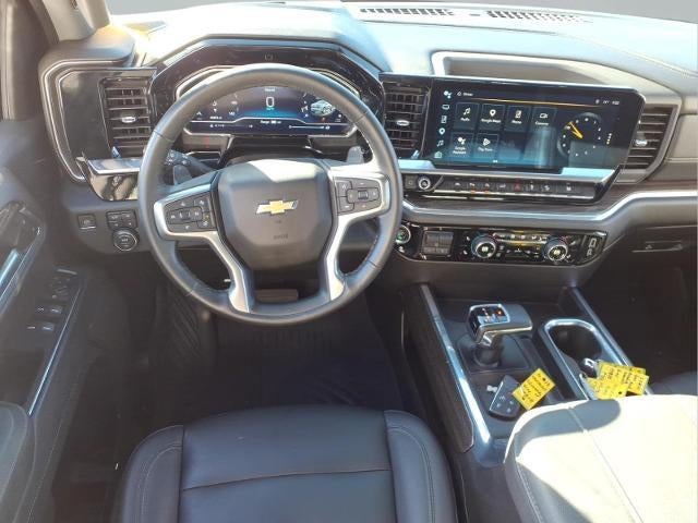 2023 Chevrolet Silverado 1500 Crew Cab Short Box 4-Wheel Drive LT 1LT