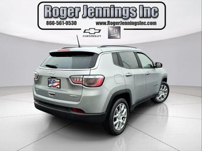 2022 Jeep Compass Latitude Lux