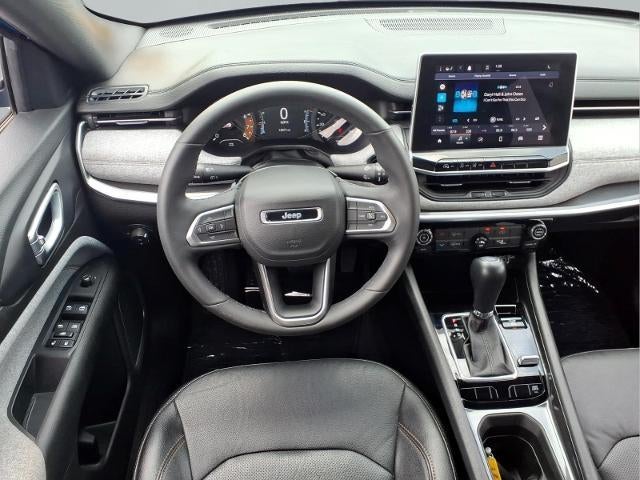 2023 Jeep Compass Latitude Lux 4x4