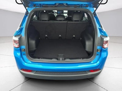 2023 Jeep Compass Latitude Lux 4x4