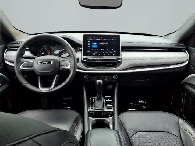 2023 Jeep Compass Latitude Lux 4x4