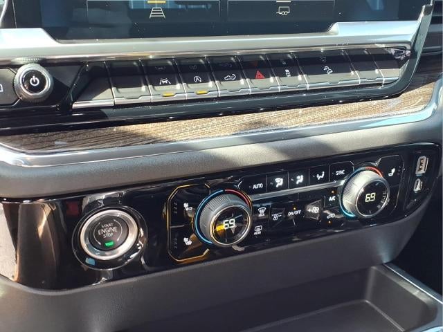 2023 Chevrolet Silverado 1500 Crew Cab Short Box 4-Wheel Drive LT Trail Boss